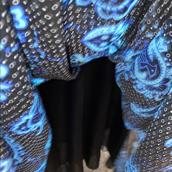 Blue Patterned Dress - Picture 7 of 9